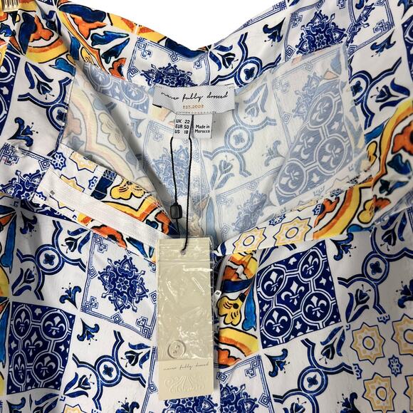 Never Fully Dressed Amalfi Tile Print High Rise Shorts Blue Yellow Boho Size 18 - Picture 5 of 10